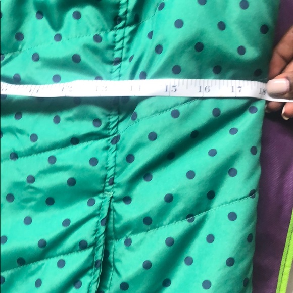 Green and blue polka dot puffer vest with pockets - Picture 4 of 4